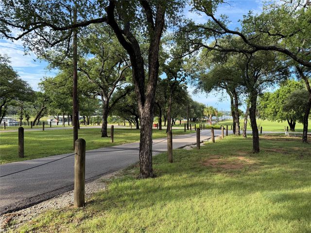 6701 Bar K Ranch RD, Lago Vista, TX 78645