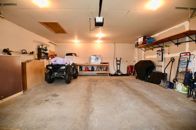 513 Horseshoe Lane, Braham, MN 55006
