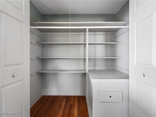 857 Quarry Drive, Cleveland Heights, OH 44121