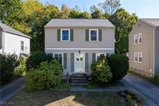 857 Quarry Drive, Cleveland Heights, OH 44121