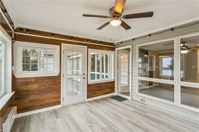 3452 Kings Creek LN, Hayes, VA 23072