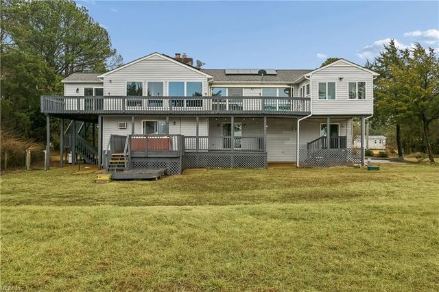 3452 Kings Creek LN, Hayes, VA 23072