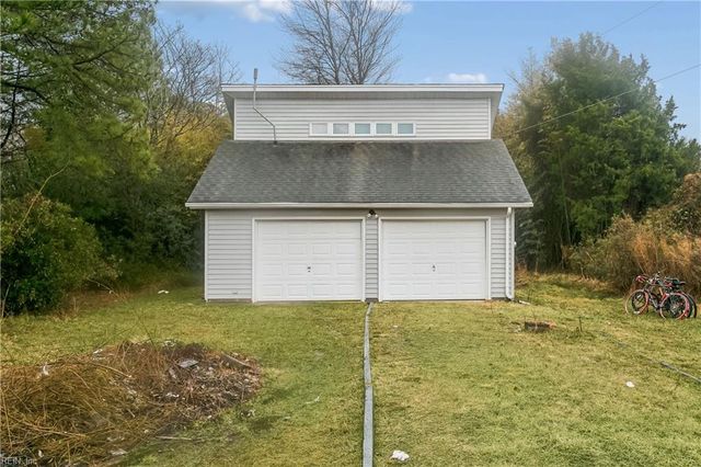 3452 Kings Creek LN, Hayes, VA 23072