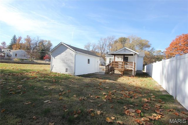 3362 Edmundson Road, St Louis, MO 63114