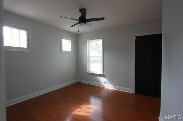 3362 Edmundson Road, St Louis, MO 63114