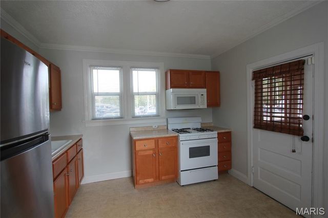 3362 Edmundson Road, St Louis, MO 63114