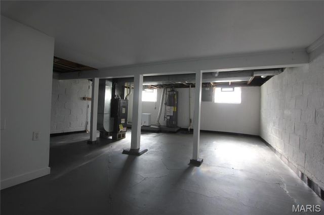 3362 Edmundson Road, St Louis, MO 63114