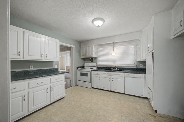 903 Sunny Dell Circle, Chattanooga, TN 37412