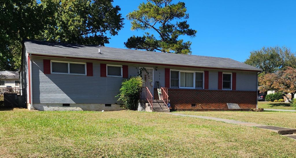 903 Sunny Dell Circle, Chattanooga, TN 37412