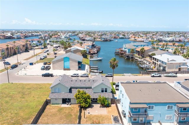 13961 Ports Ocall Dr A, Corpus Christi, TX 78418