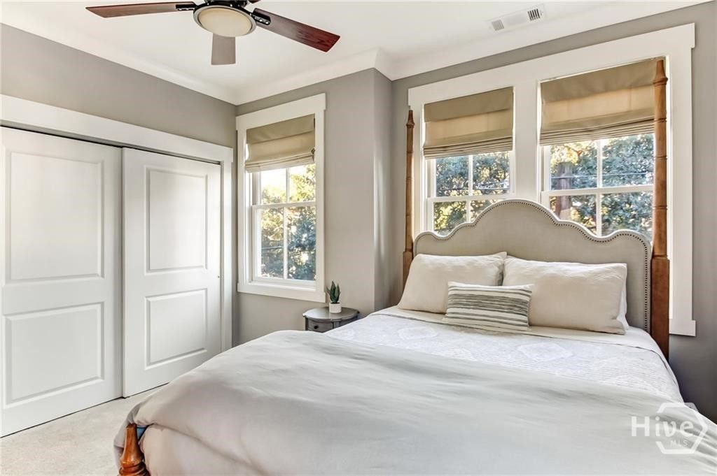 Image 28 of property listing at 712 Tattnall Street, Savannah, GA 31401