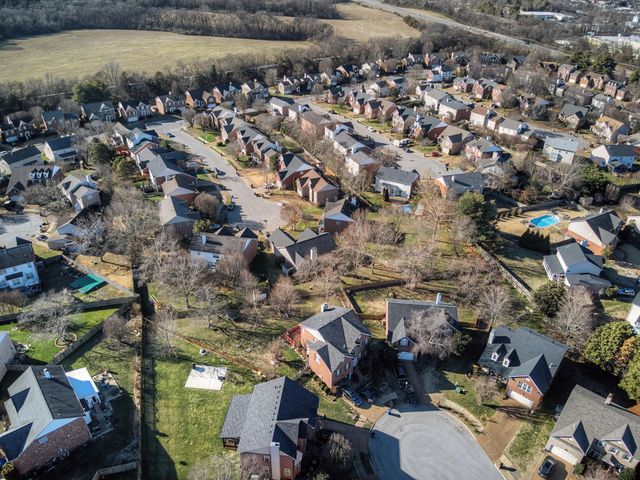 314 Larkspur Cv, Franklin, TN 37064