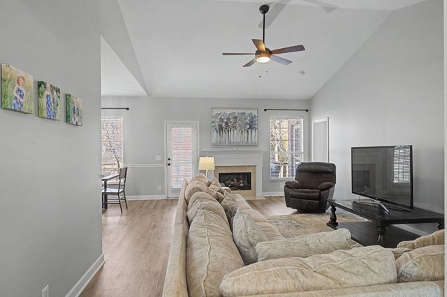 314 Larkspur Cv, Franklin, TN 37064