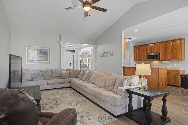 314 Larkspur Cv, Franklin, TN 37064