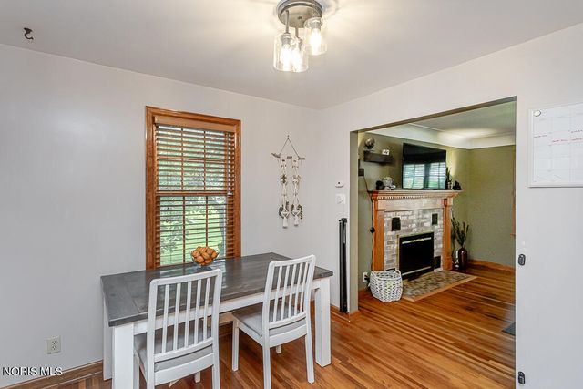 833 River Road, Maumee, OH 43537