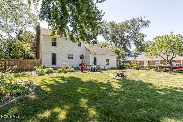 833 River Road, Maumee, OH 43537