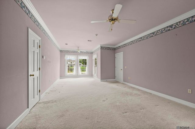 12511 S Lake Sherwood Ave, Baton Rouge, LA 70816