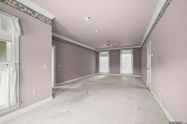 12511 S Lake Sherwood Ave, Baton Rouge, LA 70816