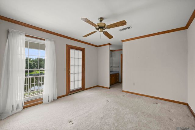 12511 S Lake Sherwood Ave, Baton Rouge, LA 70816