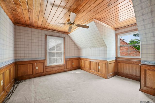 12511 S Lake Sherwood Ave, Baton Rouge, LA 70816