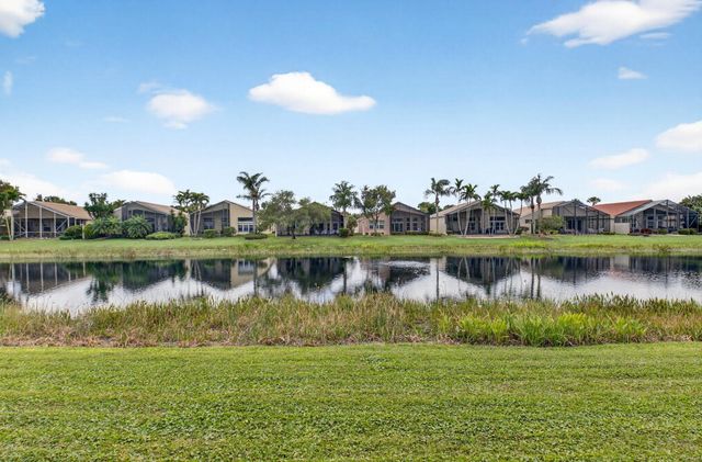 7350 Cortes Lake Drive, Delray Beach, FL 33446