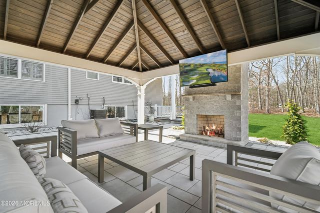 6 Parker Court, Millstone, NJ 08510