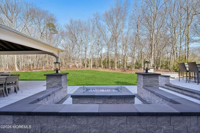 6 Parker Court, Millstone, NJ 08510