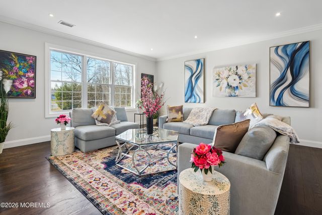 6 Parker Court, Millstone, NJ 08510