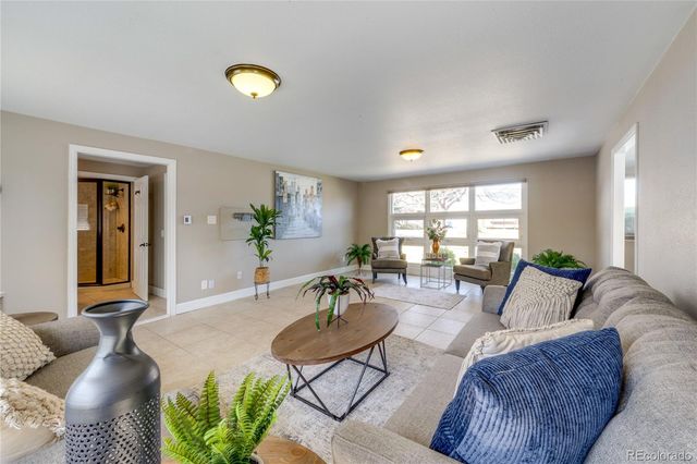 830 Noble Court, Golden, CO 80401