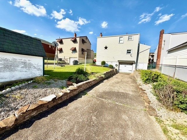2108 Barnsdale Ave, Mckeesport, PA 15132