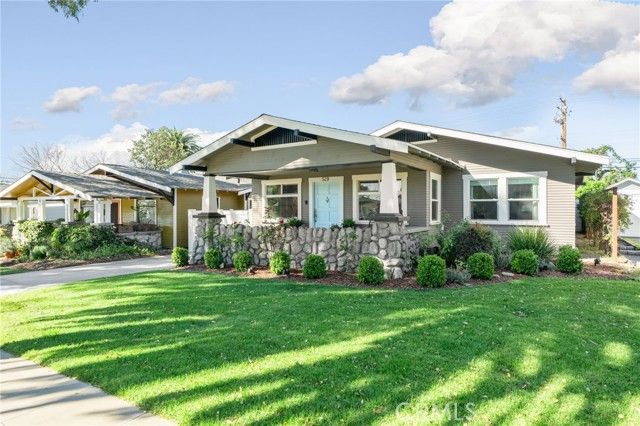 519 N 8th, Upland, CA 91786