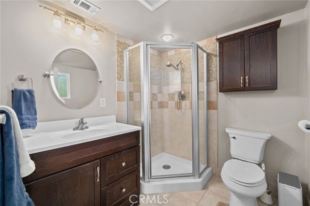 519 N 8th, Upland, CA 91786