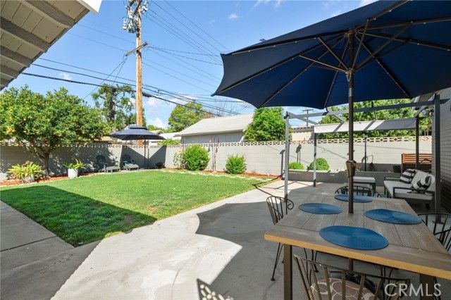 519 N 8th, Upland, CA 91786