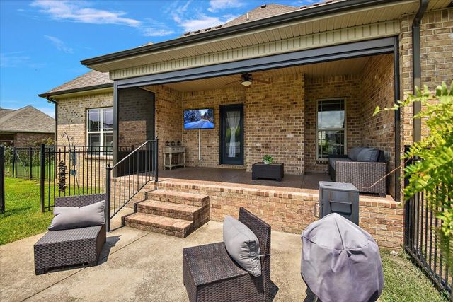 1219 Lewis Downs Dr, Christiana, TN 37037