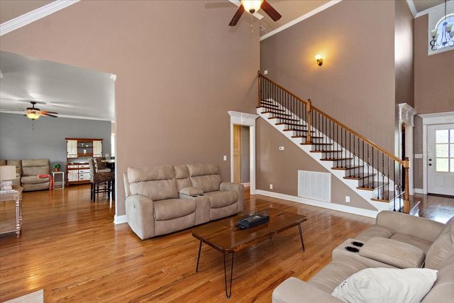 1219 Lewis Downs Dr, Christiana, TN 37037