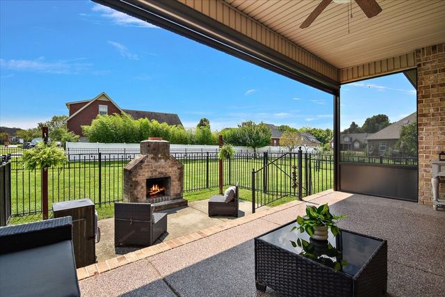 1219 Lewis Downs Dr, Christiana, TN 37037