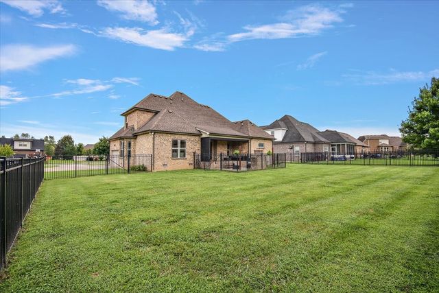 1219 Lewis Downs Dr, Christiana, TN 37037