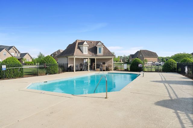1219 Lewis Downs Dr, Christiana, TN 37037
