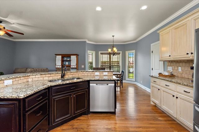 1219 Lewis Downs Dr, Christiana, TN 37037