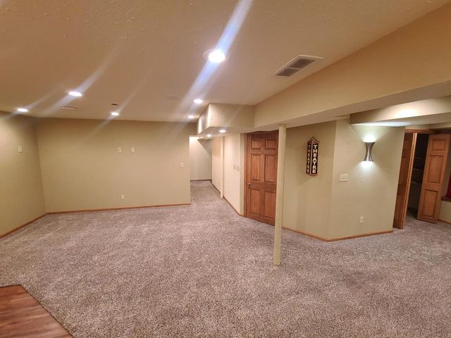 W220S3864 Crestview DRIVE, Waukesha, WI 53189