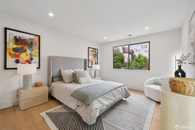 1371 Broadway Street, San Francisco, CA 94109