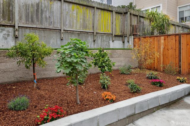 1371 Broadway Street, San Francisco, CA 94109