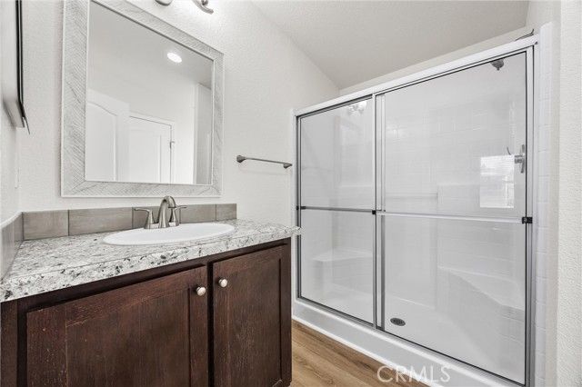 259 Mary Kay Lane, Bakersfield, CA 93308