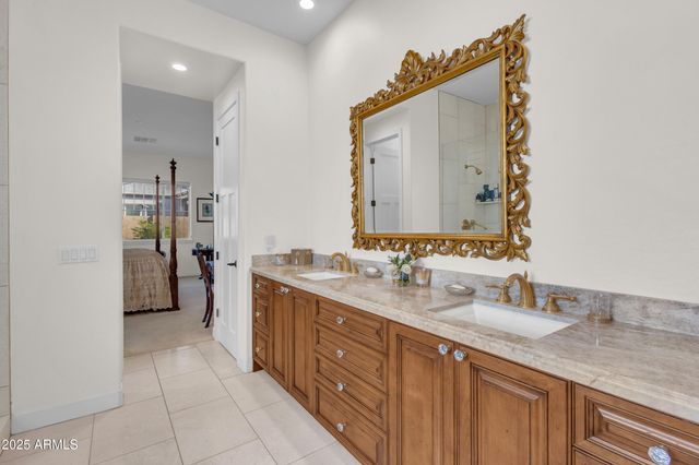 2555 S BENTON --, Mesa, AZ 85209