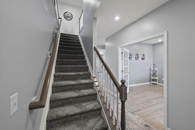 1059 Honeycomb Lane, Grove City, OH 43123