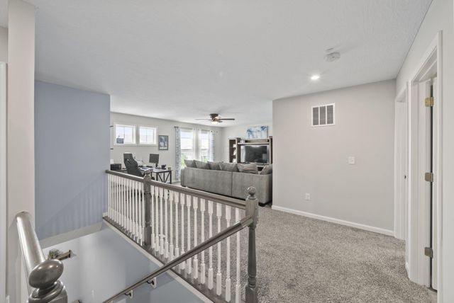 1059 Honeycomb Lane, Grove City, OH 43123