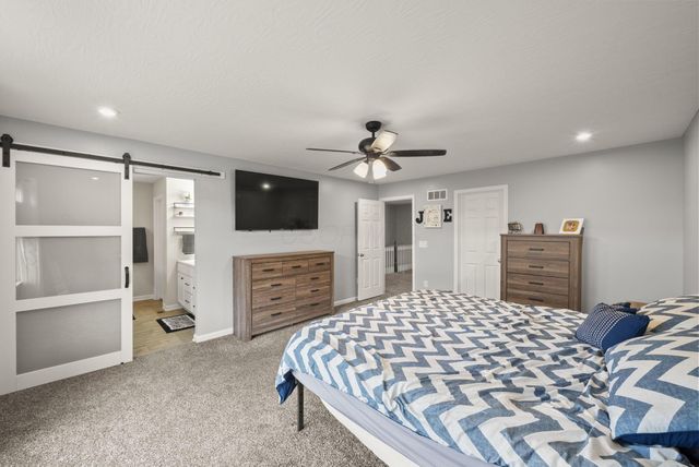 1059 Honeycomb Lane, Grove City, OH 43123