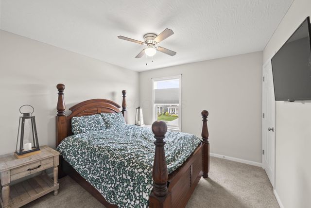 1059 Honeycomb Lane, Grove City, OH 43123