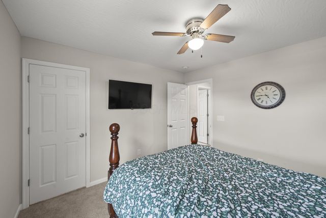 1059 Honeycomb Lane, Grove City, OH 43123