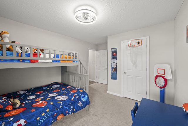 1059 Honeycomb Lane, Grove City, OH 43123